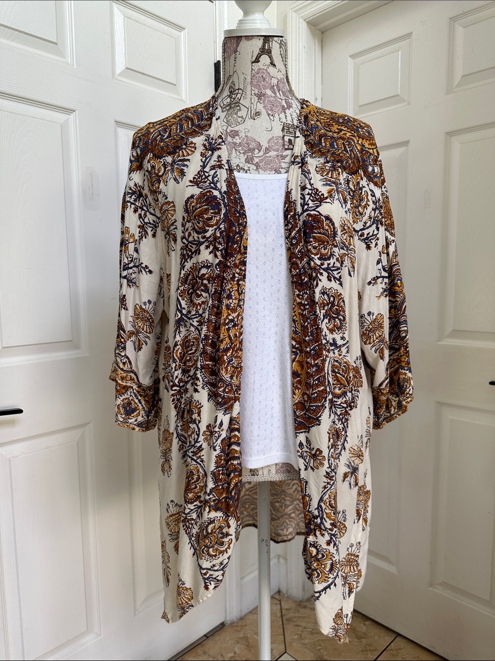 Billabong Women’s Open Front Kimono Cardigan Earthly Floral Paisley Print S/P